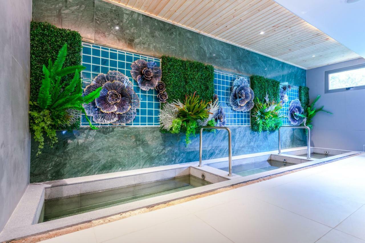 Centara Sonrisa Residences & Suites Sriracha Сирача Экстерьер фото