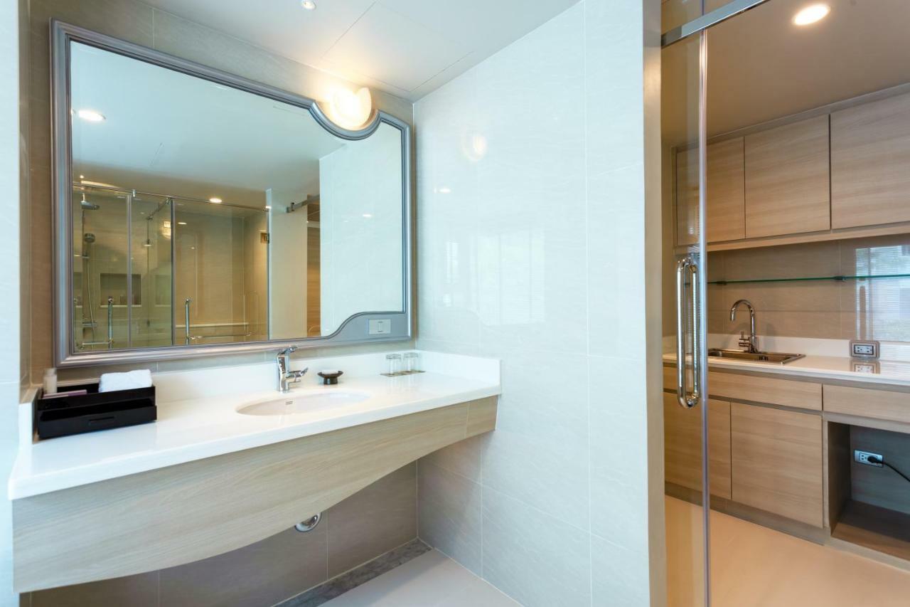 Centara Sonrisa Residences & Suites Sriracha Сирача Экстерьер фото